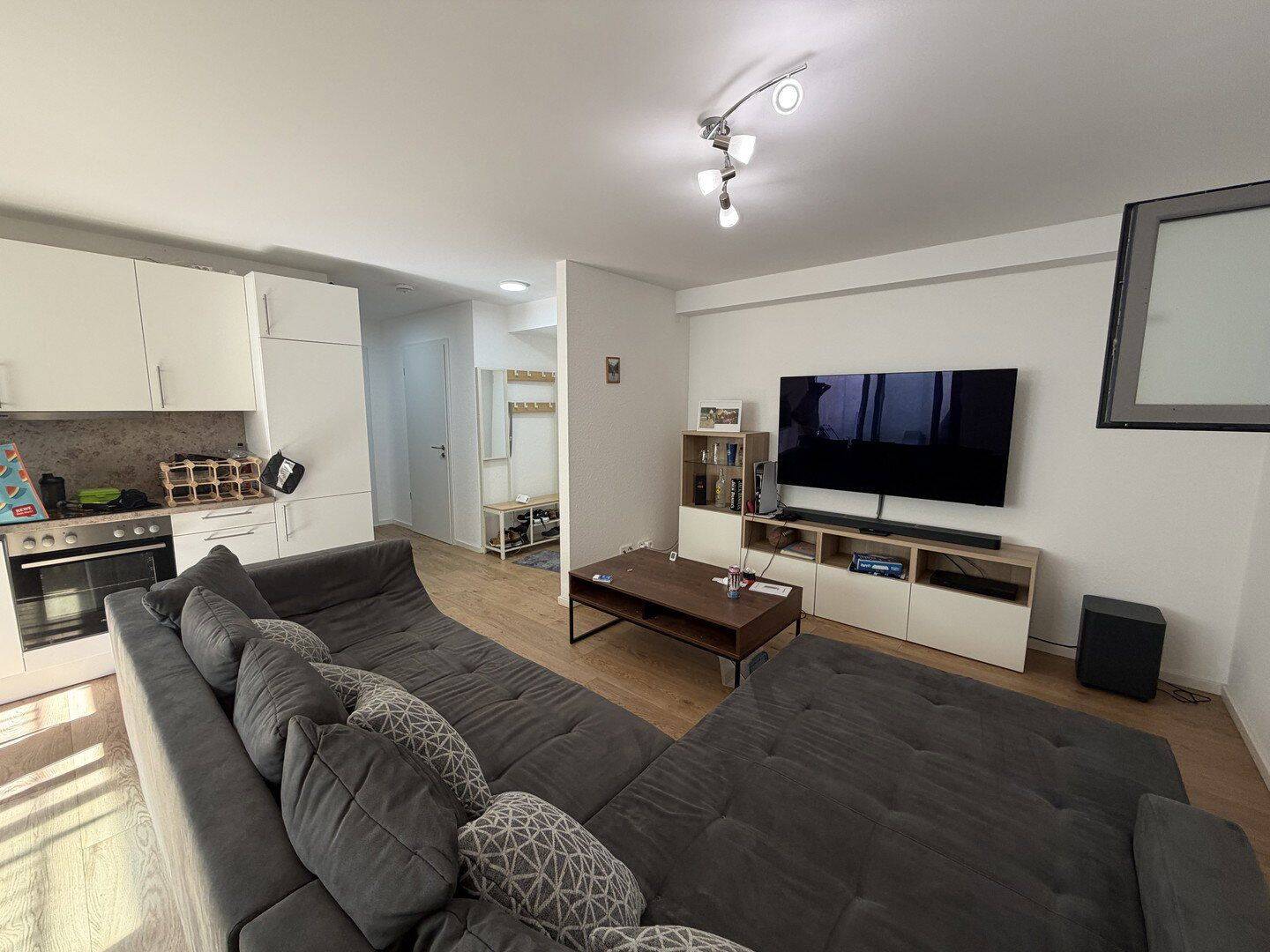 Moderne 2 Zimmer Whg. Energieeffizienz A+ mit Wärmepumpe, 64347 Griesheim