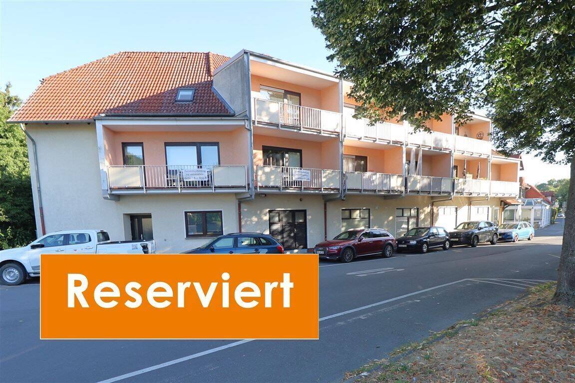 Einziehen und Wohlfühlen: Möblierte 2-Zimmer-Eigentumswohnung mit Loggia und Tiefgaragenstellplatz, 37242 Bad Sooden-Allendorf