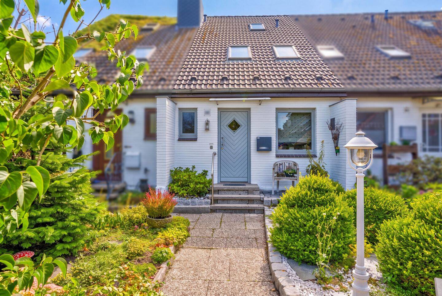 Tolles RMH in bester Lage Mürwiks! 3 Zimmer, ca. 100 qm Wfl. Süd-Terrasse & PKW-Stellplatz, 24944 Flensburg (Fruerlund Mürwik)