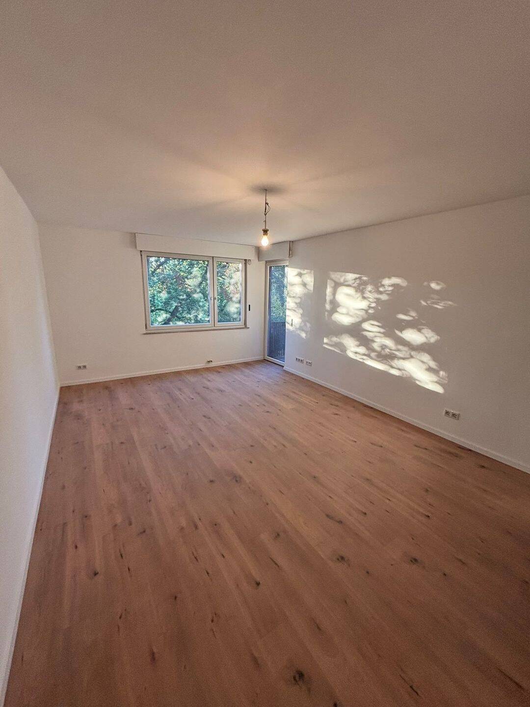 Erstbezug nach Sanierung – 3 Zimmer Wohnung mit Balkon in St. Johannis Nürnberg, 90419 Nürnberg (Kleinweidenmühle Sankt Johannis)