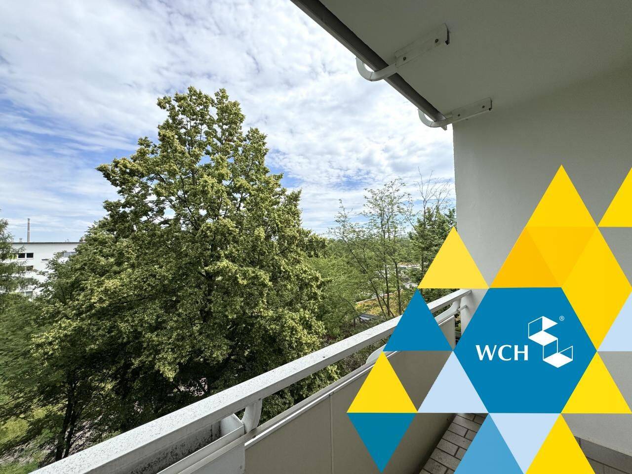 Wohnkomfort für die ganze Familie – mit moderner Einbauküche, 9120 Chemnitz (Altchemnitz Bernsdorf Helbersdorf Kapellenberg)