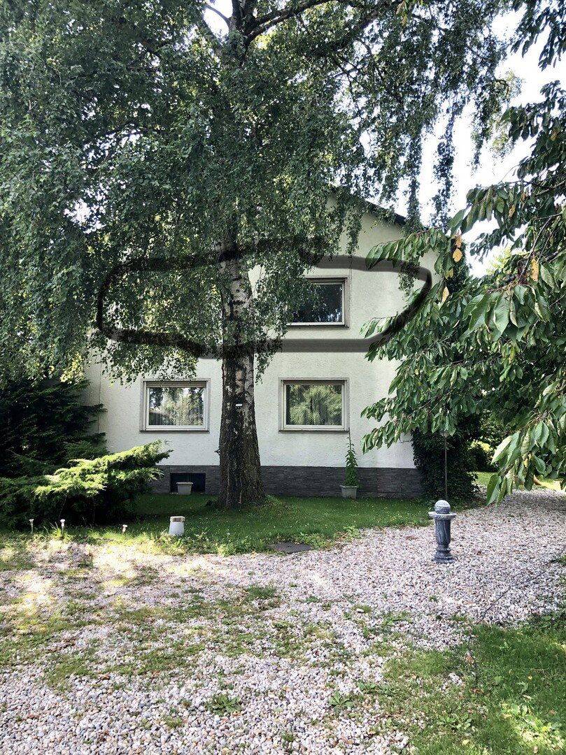 110 m2 Wohnung in einem Zweifamilienhaus, 84172 Buch a. Erlbach (Buch)