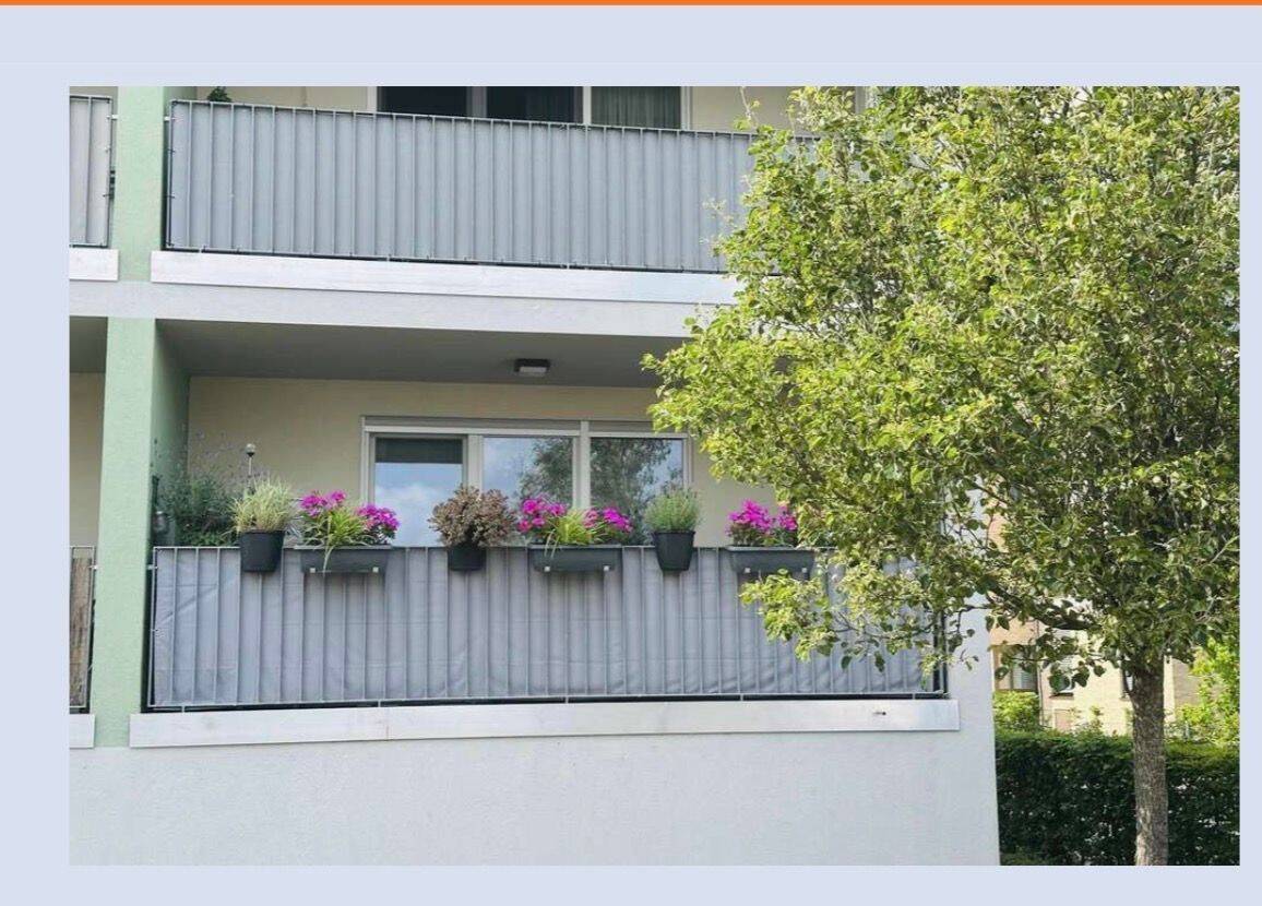 Stilvolle, geräumige und moderne 2 Zimmer-Wohnung mit Balkon in Hattersheim, 65795 Hattersheim am Main