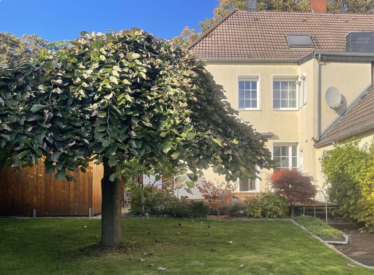 Modernes Einfamilienhaus mit viel Platz und idyllischem Garten, Kaufgrundstück, 45739 Oer-Erkenschwick
