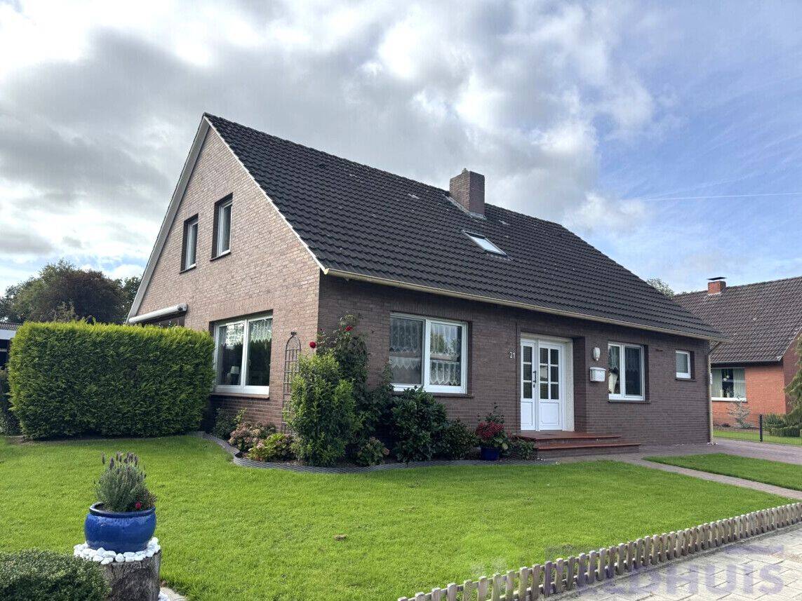 Gemütliche Oberwohnung mit Balkon in ruhiger Lage von Holtland!, 26835 Holtland