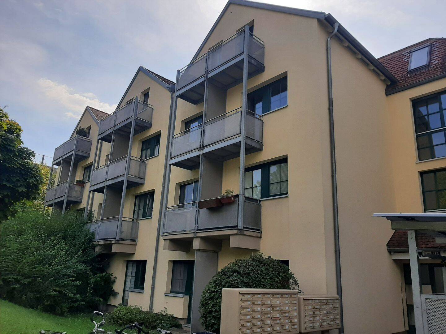 Studentenappartement in optimaler Lage, 93053 Regensburg (Galgenberg Kasernenviertel Kumpfmühl-Ziegetsdorf-Neuprüll Oberisling-Graß)