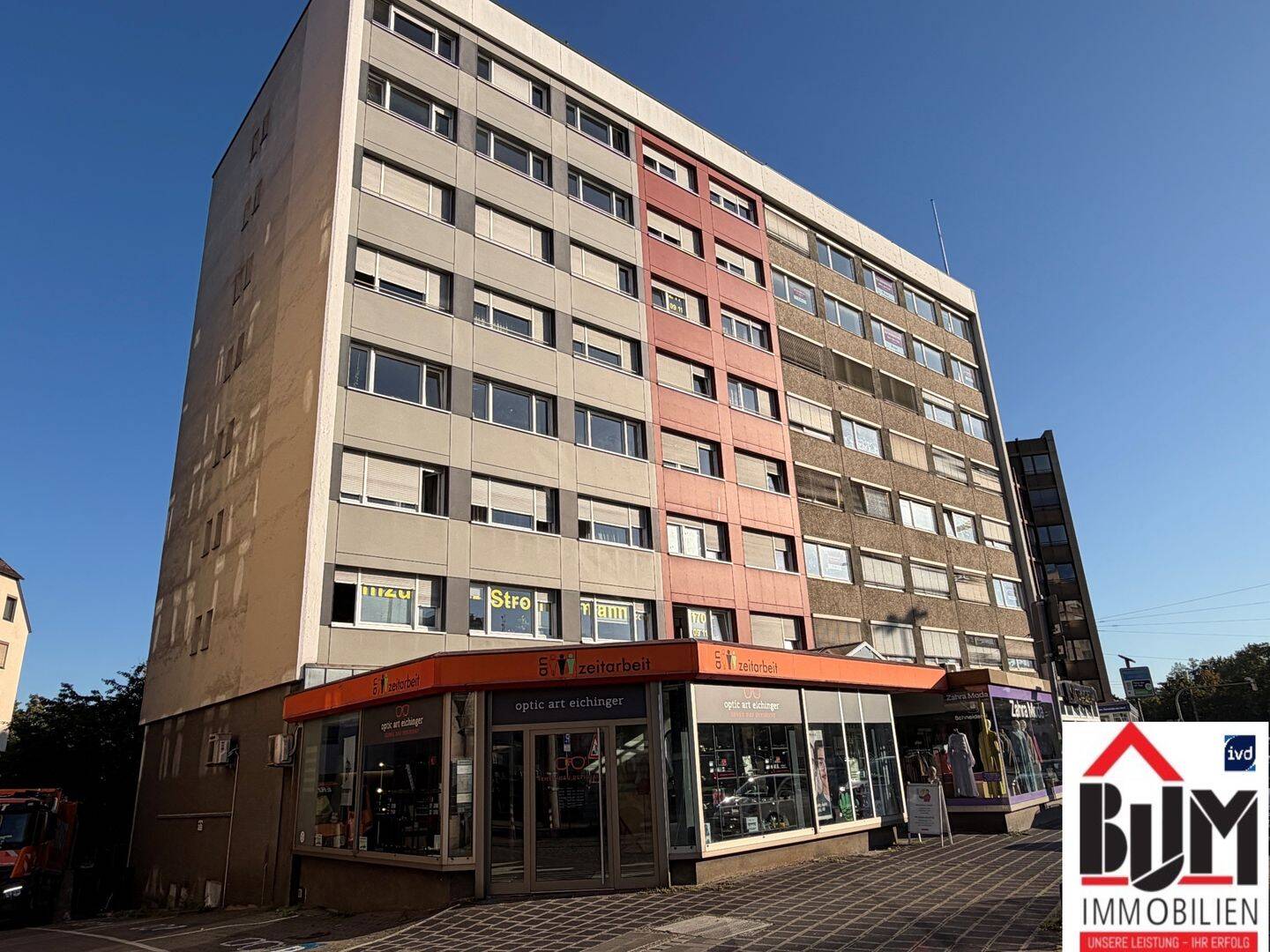 *Neu renoviert – 1 Zimmer – hell – frei – Personenaufzug*, 90429 Nürnberg