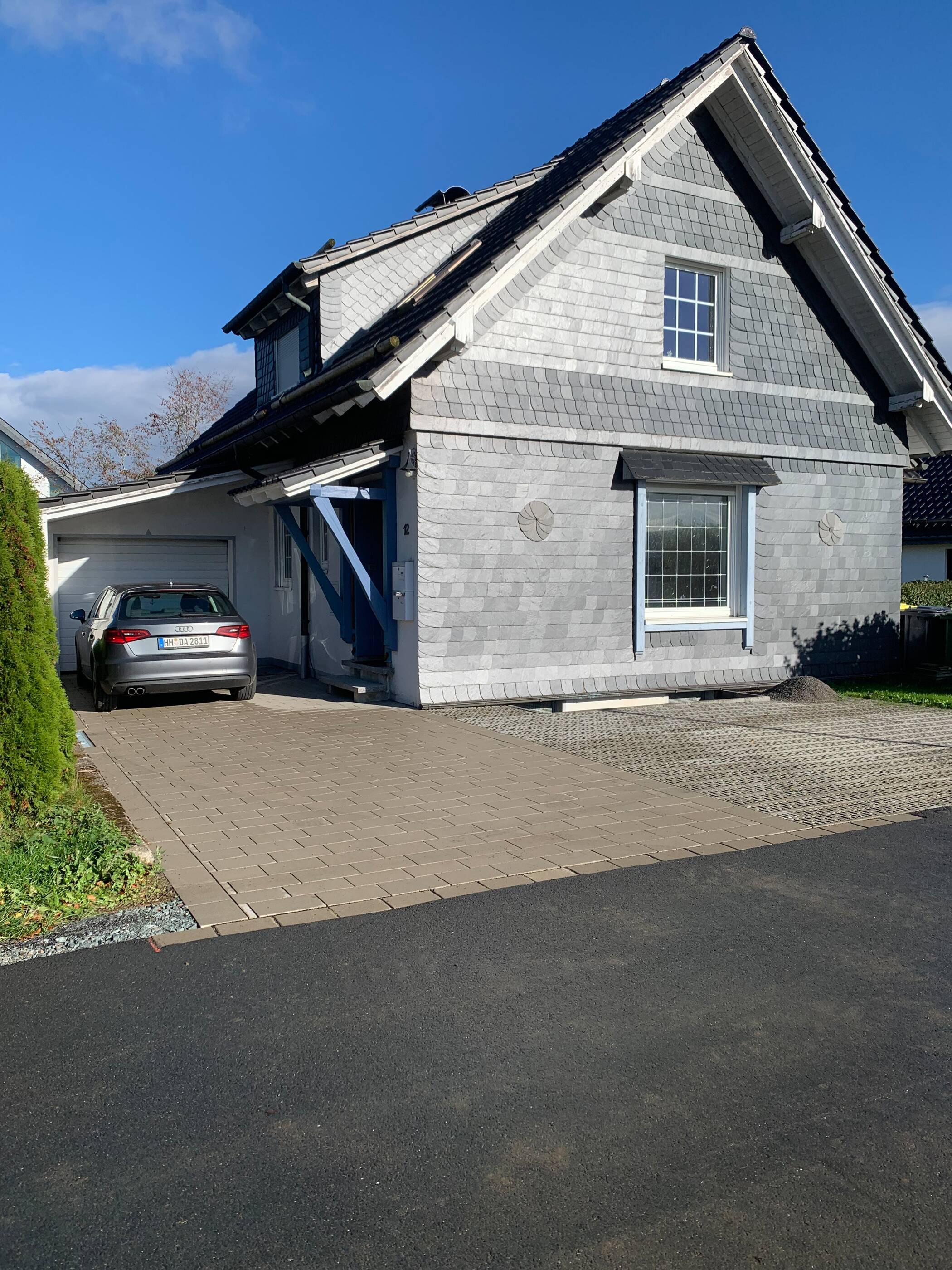 Schöne helle Wohnung mit Terrasse, Garage und großem Garten in Medebach-Küstelberg zu vermieten!, 59964 Medebach