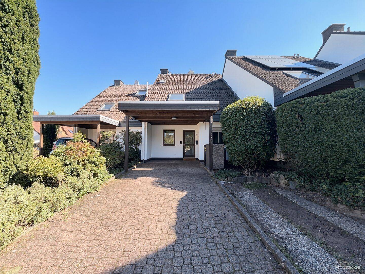 Ihr neues Zuhause mit Garten – Attraktives Haus in beliebter Lage von Aschaffenburg, 63741 Aschaffenburg (Damm Innenstadt Leider Nilkheim Strietwald)