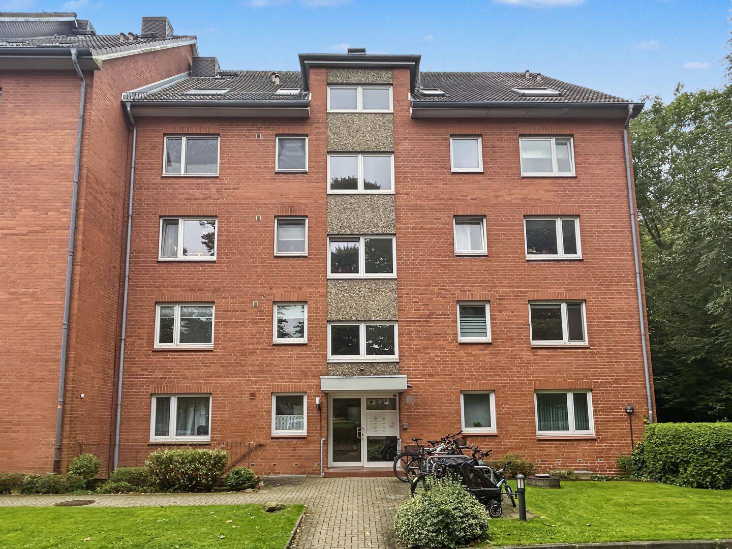 Einziehen, wohlfühlen, zuhause sein – 3-Zimmer-Wohnung mit Fahrstuhl in Kiel-Suchsdorf, 24107 Kiel (Suchsdorf)
