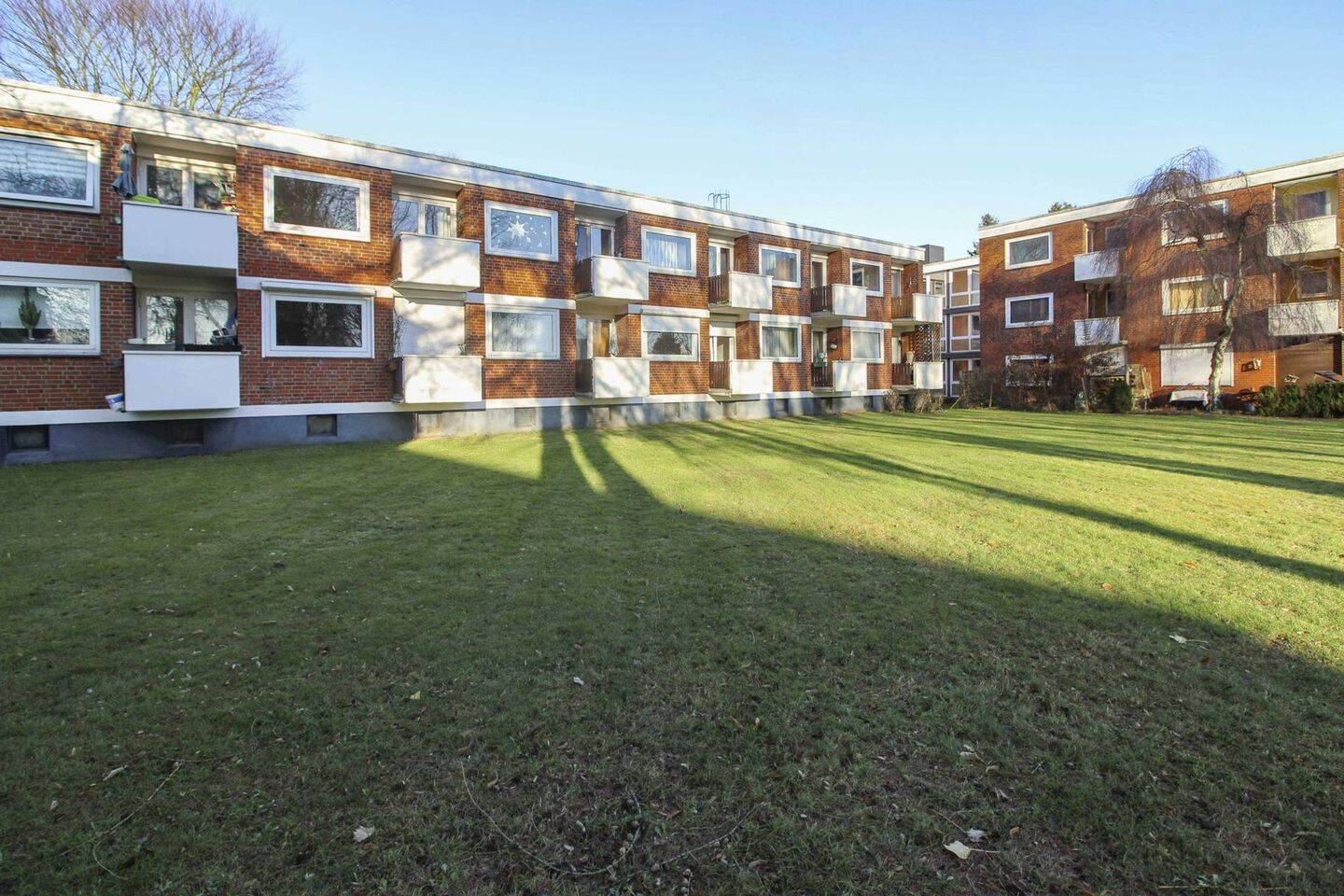 Gut geschnittene 1 Zi – Wohnung mit Loggia – Blick auf die Moorweide – Erbpacht – Vermietet, 22117 Hamburg (Mitte Billstedt)