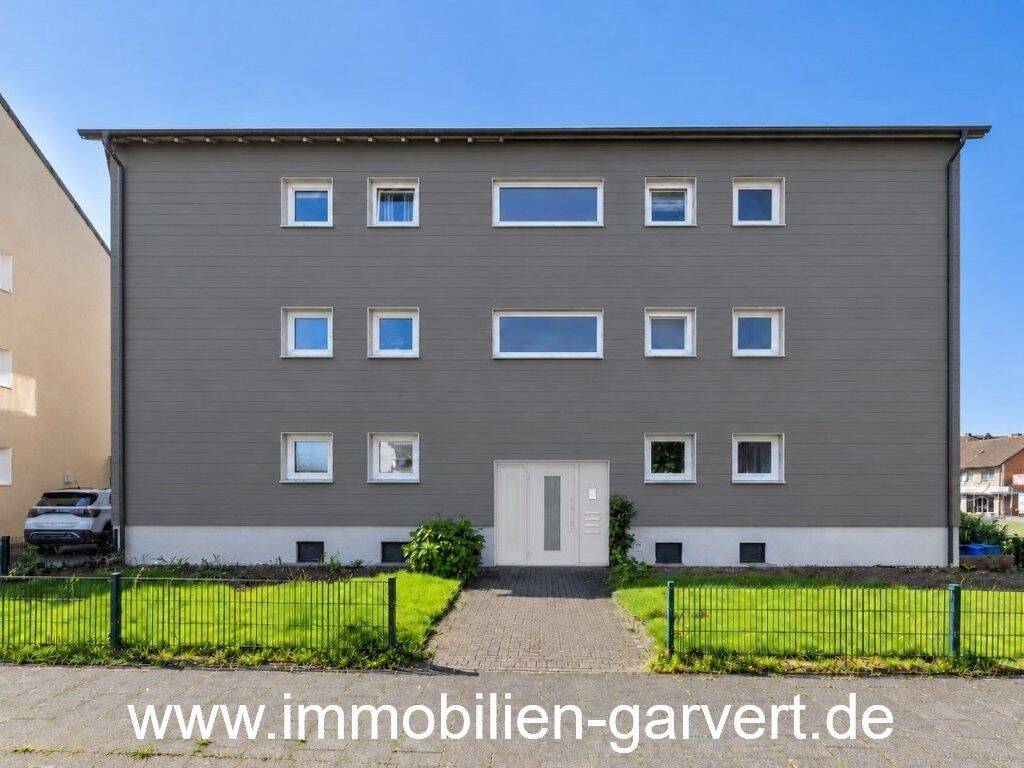 Stadtnahe 4-Zimmer-Wohnung mit Balkon, Einbauküche im energetisch sanierten KfW 40 Haus mit Photovoltaik!, 46325 Borken