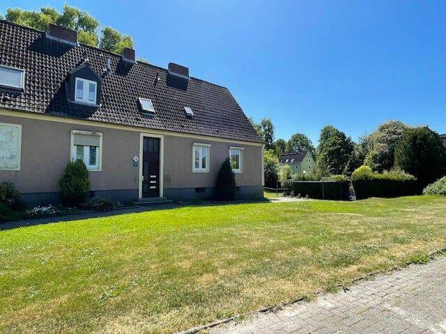 Ab Sofort: Besonders gut geschnittene Erdgeschosswohnung in bevorzugter Lage., 26388 Wilhelmshaven