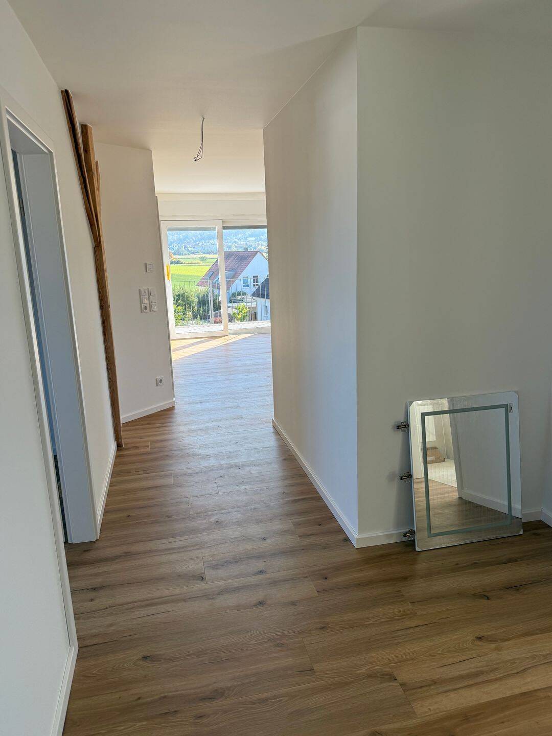 Helle, lichtdurchflutete 3Zi.DG-Whg. in Möhrendorf, 91096 Möhrendorf