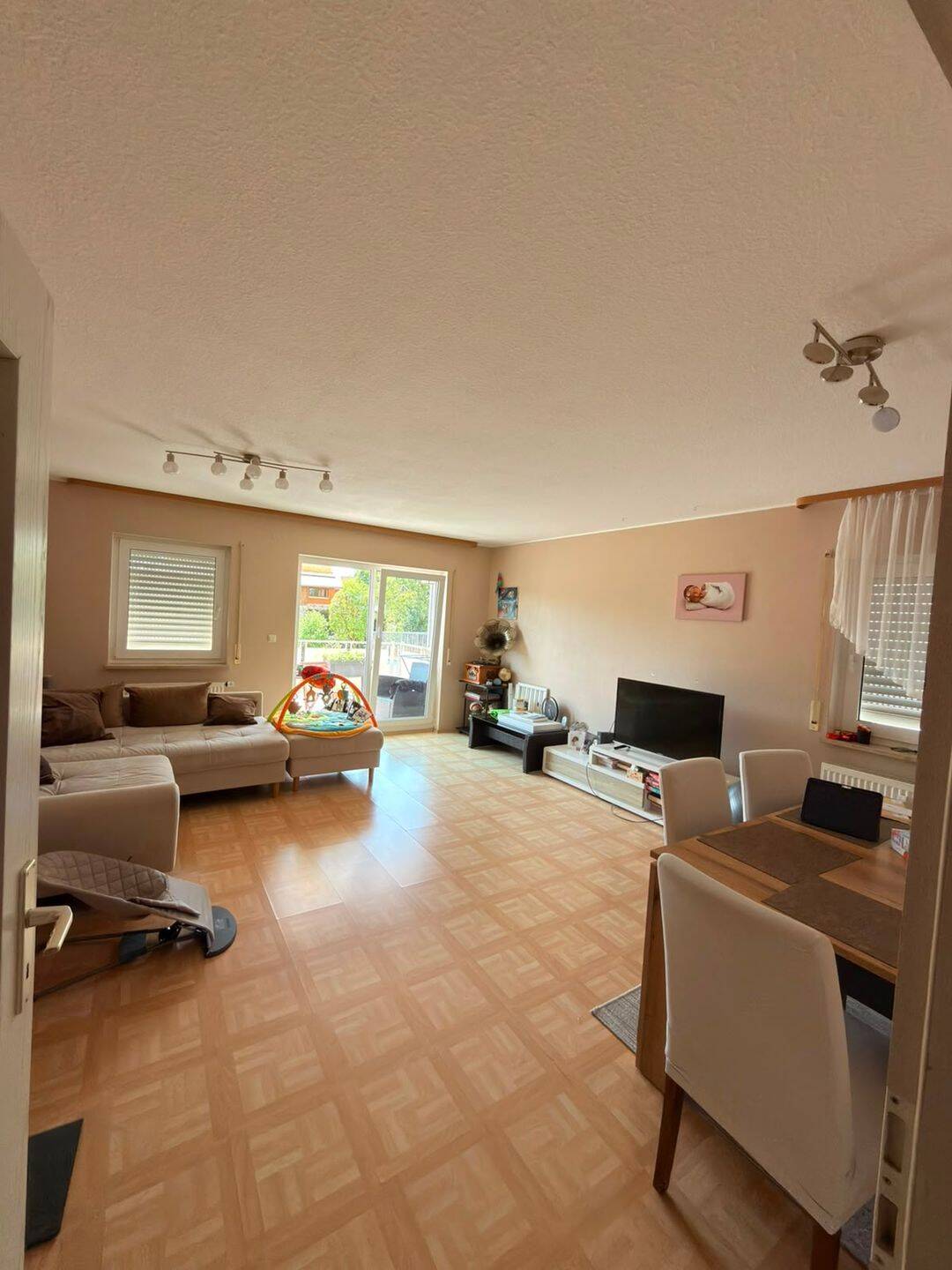 2-Zimmer-Erdgeschosswohnung mit Südterrasse und Garage in Ansbach, 91522 Ansbach