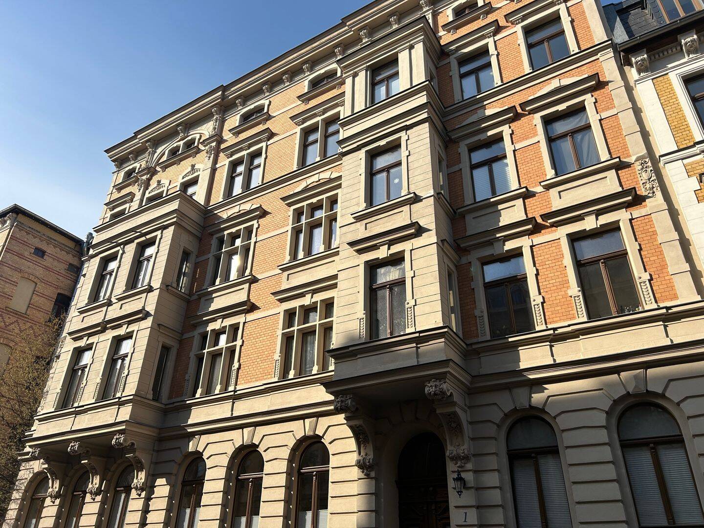 Schöne 1,5-Zimmer-Altbauwohnung mit Parkettboden und Einbauküche!, 6114 Halle (Saale) (Am Wasserturm Giebichenstein Innenstadt Paulusviertel Trotha)