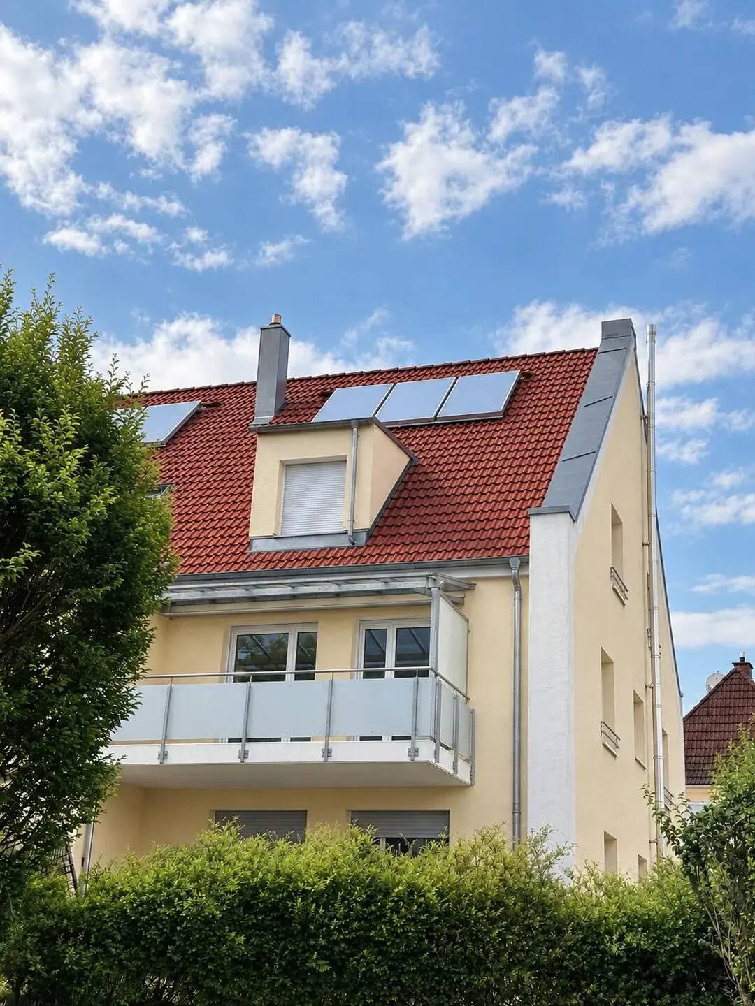 Helle 3-Zimmer-Wohnung mit gehobener Ausstattung, inkl. Balkon, in Uni-Klinik-Nähe, 86356 Neusäß