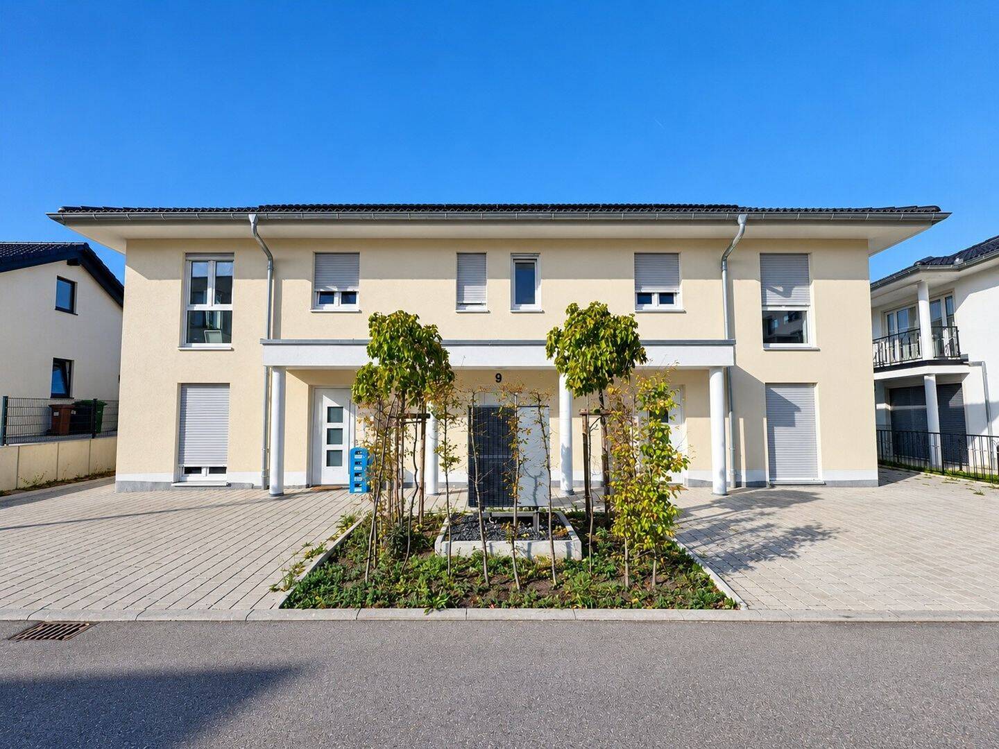 Wohnen mit Weitblick | Neuwertige 3,5 Zi. mit Westbalkon, Klima & A+, 74653 Künzelsau