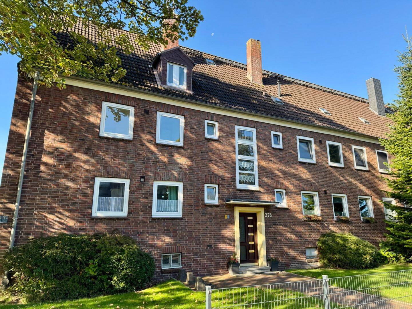 Frisch renoviert: 3-Zimmer-Wohnung mit Gartenanteil in Voslapp, 26388 Wilhelmshaven