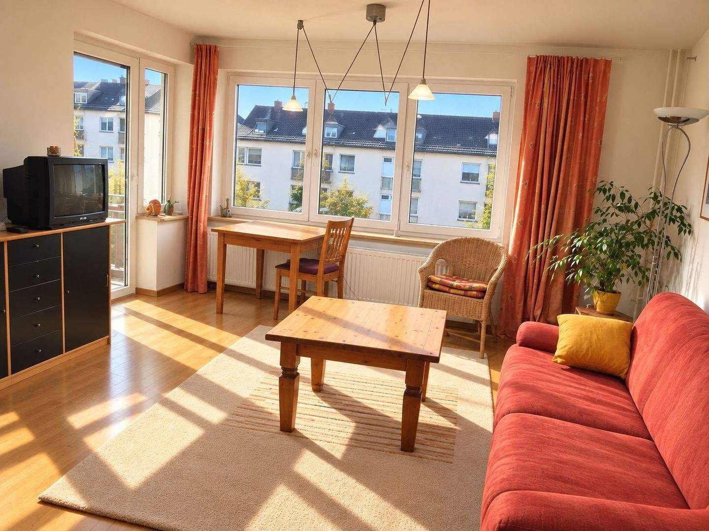 FLENSBURG-JÜRGENSBY – ATTRAKTIVE 2 ZIMMER KOMFORTWOHNUNG MIT SONNIGEM BALKON, 24943 Flensburg (Engelsby Fruerlund Jürgensby Sandberg Tarup)
