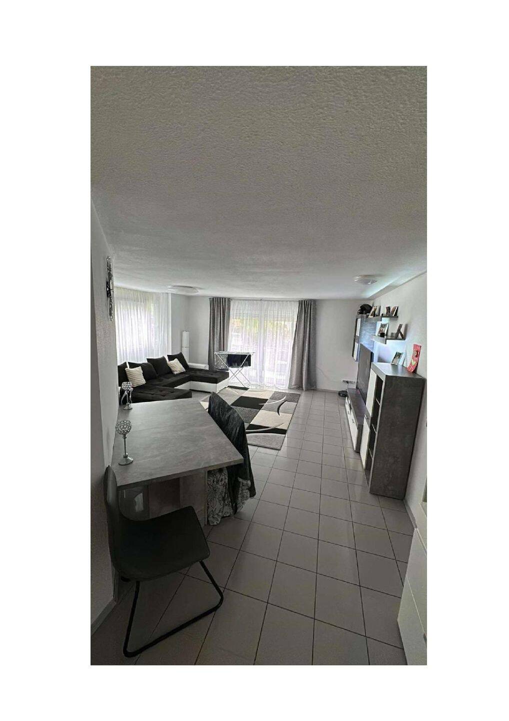 Helle 3-Zimmer-Wohnung mit grossem Balkon, Fussbodenheizung und Top-Anbindung an Singen, 78239 Rielasingen-Worblingen