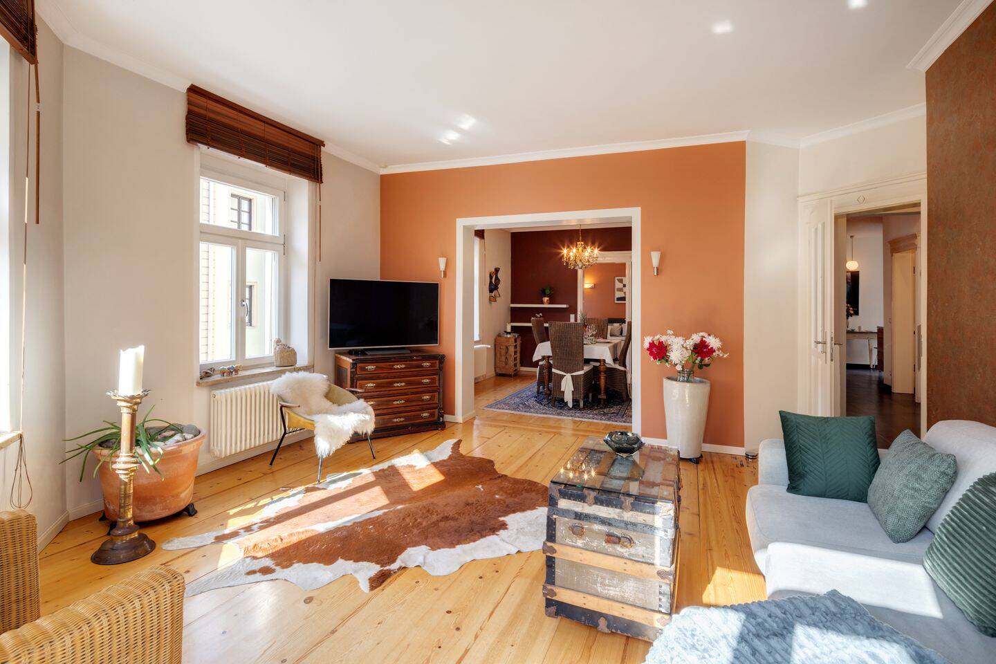 Glockenbach – Wunderschöne Altbauwohnung mit hohem Gemütlichkeitsfaktor und Balkon, 80469 München (Altstadt-Lehel Ludwigsvorstadt-Isarvorstadt)