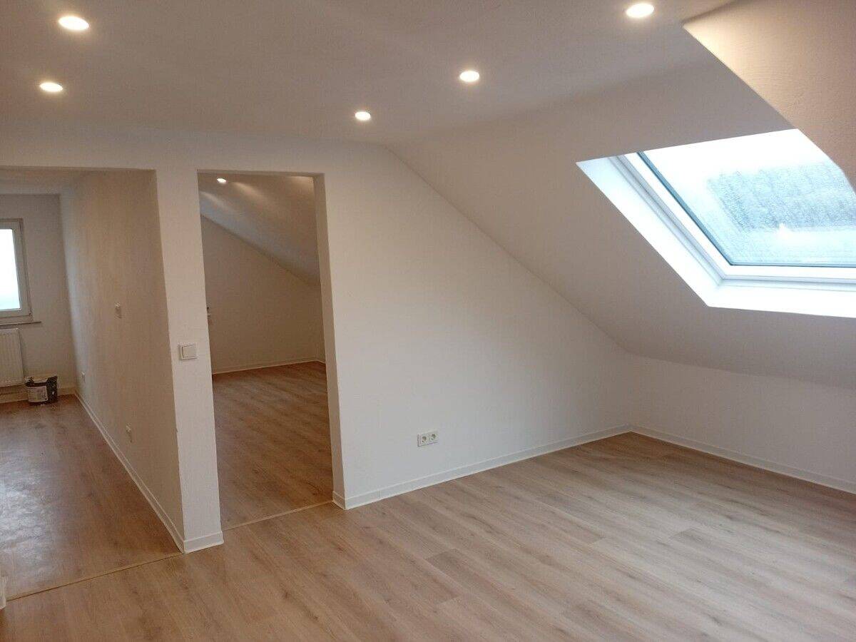 2-ZKB-Dachgeschosswohnung, 66540 Neunkirchen