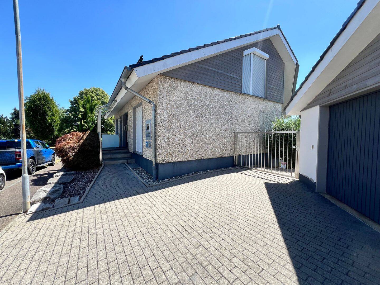 Freistehendes Einfamilienhaus in Top-Lage, 75196 Remchingen
