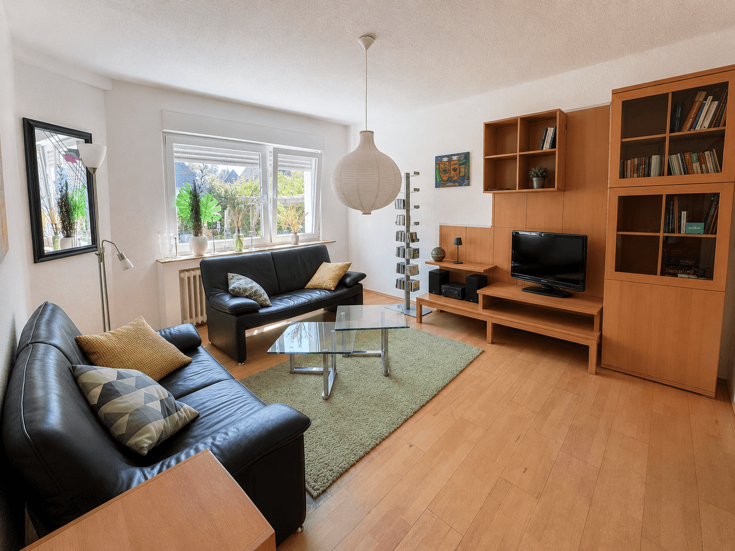 Attraktives Reihenendhaus mit großzügigem Wohnangebot, Wintergarten, Garten und Garage, 47226 Duisburg (Bergheim Hochemmerich Rheinhausen-Mitte)