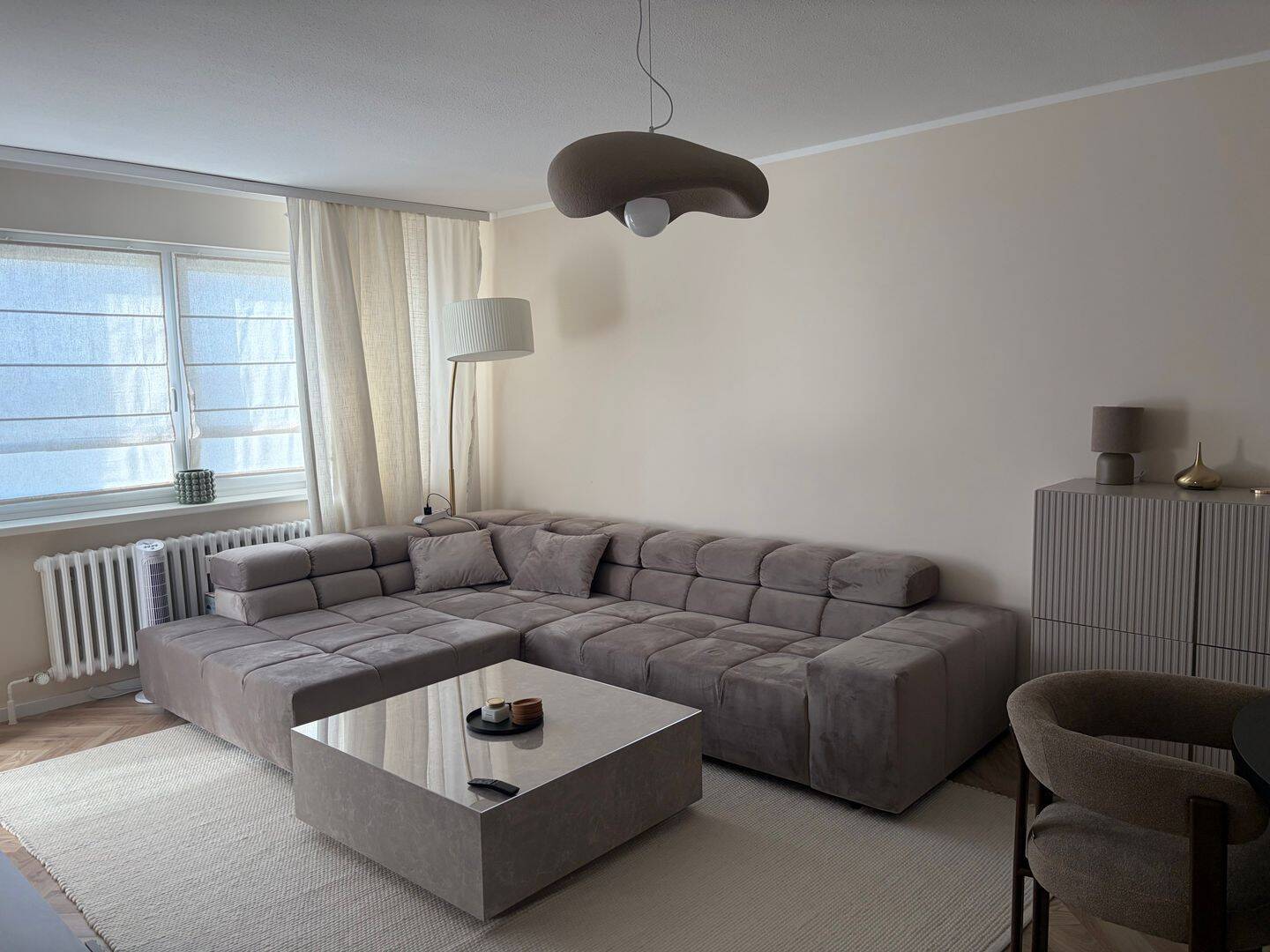 Nachmieter gesucht: 2,5 Zimmer Wohnung
Löwensteinring 900€ warm., 12353 Berlin (Neukölln Buckow Gropiusstadt Kolonie Grüner Stern Rudow)