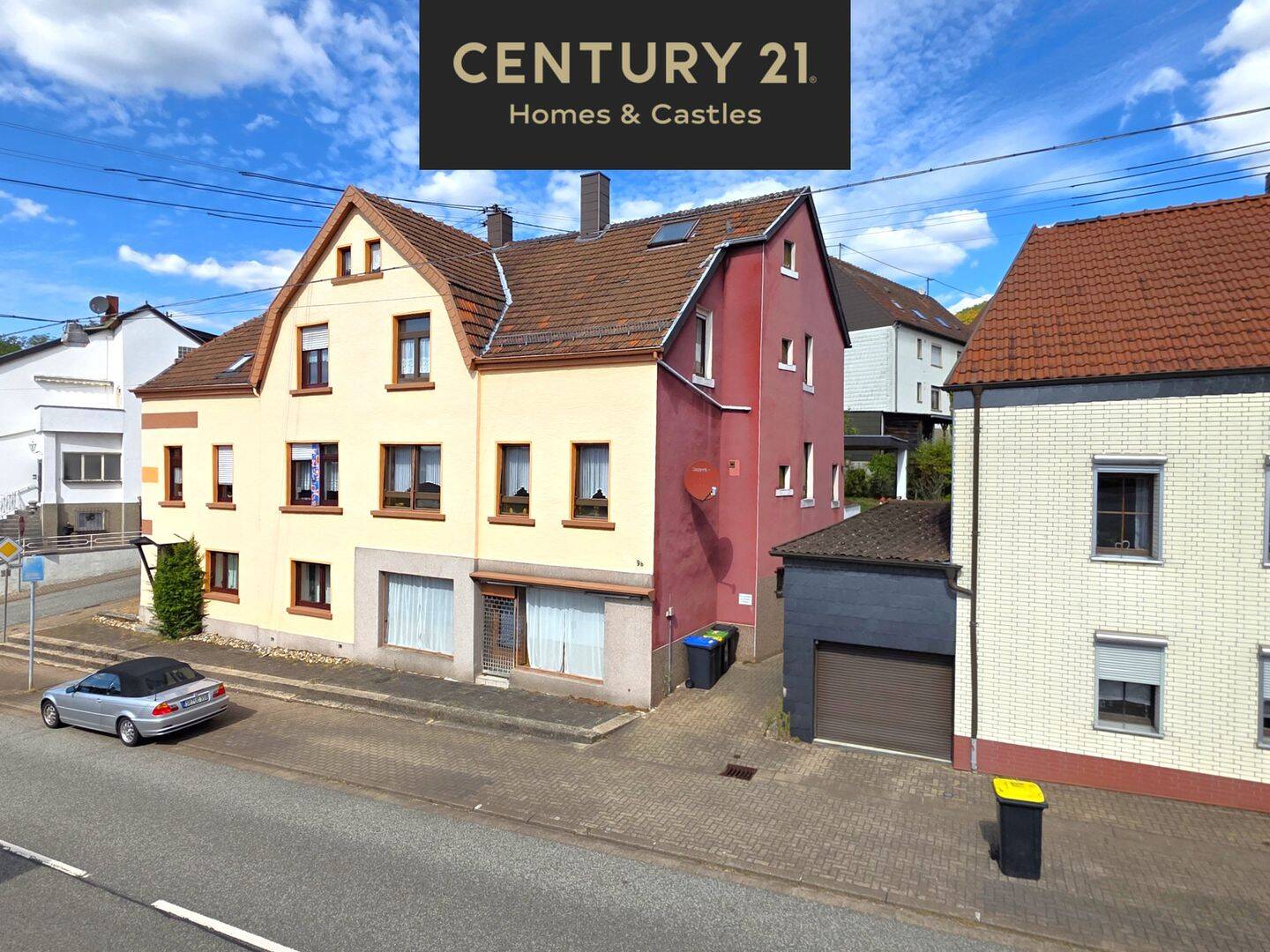 Attraktives 1-2 Familienhaus mit Garten und Garage und zusätzlicher Gewerbeeinheit in Friedrichsthal, 66299 Friedrichsthal
