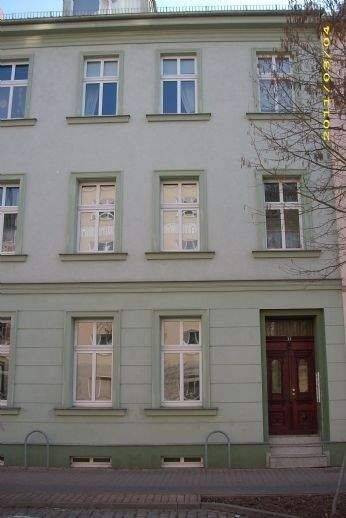 Helle, traumhafte – 3-Raum-Wohnung mit Balkon im DG in Dessau – Nord, 6844 Dessau-Roßlau (Innenstadt Mildensee Waldersee)