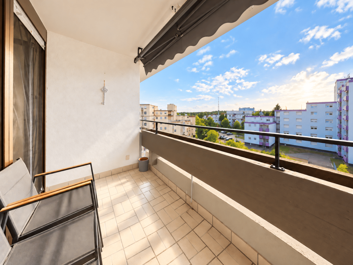 Über den Dächern von Walldorf – helle Eigentumswohnung mit Balkon und Aufzug, 69190 Walldorf