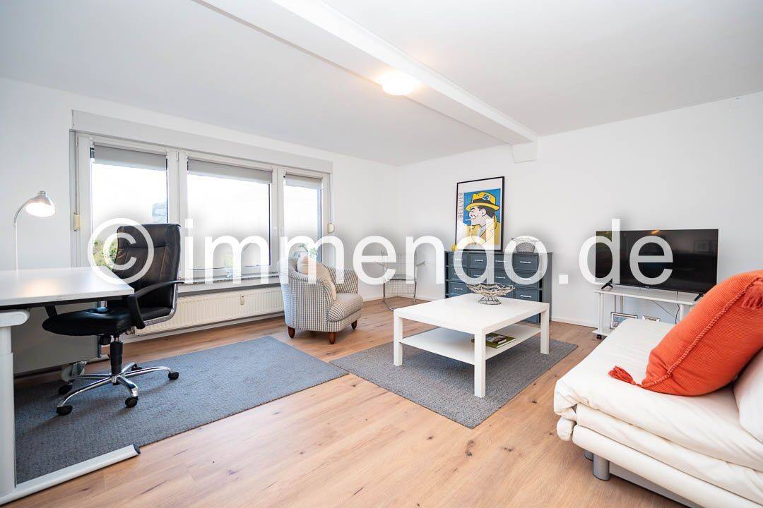 Oestrum, schöne Wohnung mit individuellem Stilmix!, 47228 Duisburg (Bergheim Friemersheim Hochemmerich Winkelhausen)