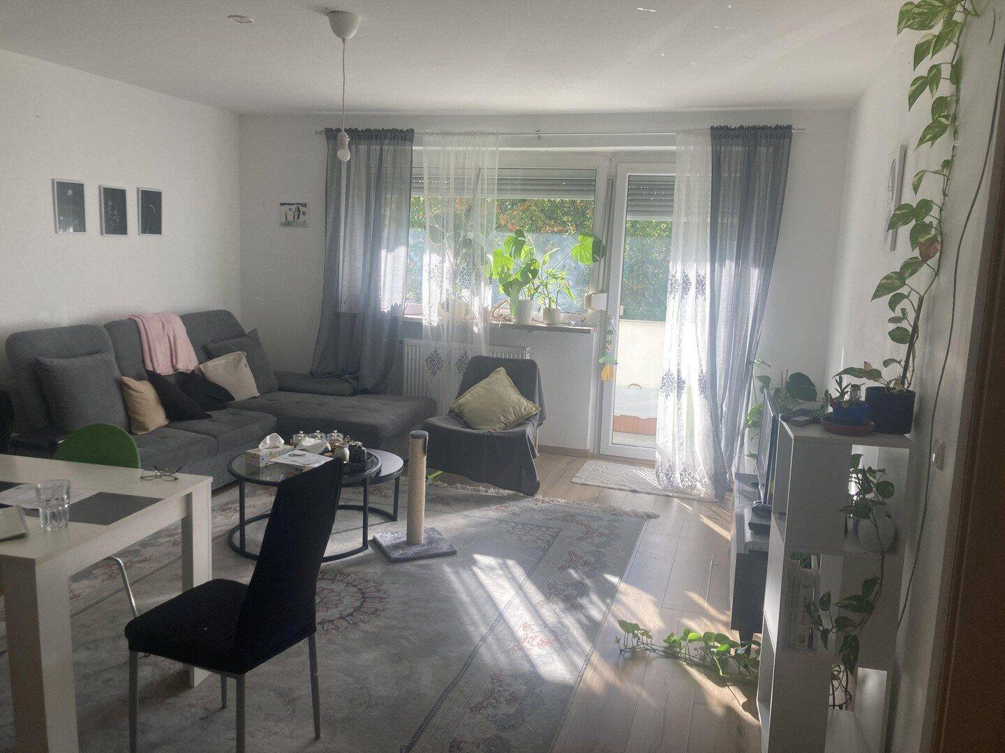 Schöne 2 ZKBad Wohnung mit Westbalkon in Hochzoll-Süd nähe Kuhsee und Bahnhof – Erbbaurecht, 86163 Augsburg (Hochzoll)