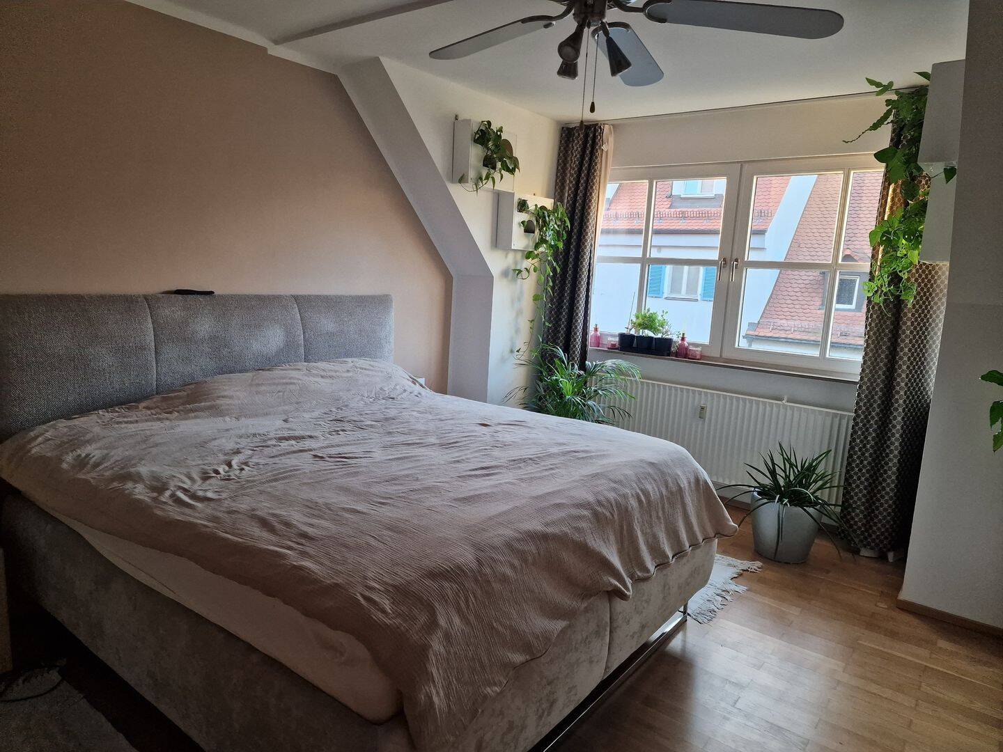 Geschmackvolle 3-Zimmer-Wohnung im Herzen Erlangens, 91054 Erlangen (Burgberg Erlangen-Nord Erlangen-Ost Innenstadt Sieglitzhof)