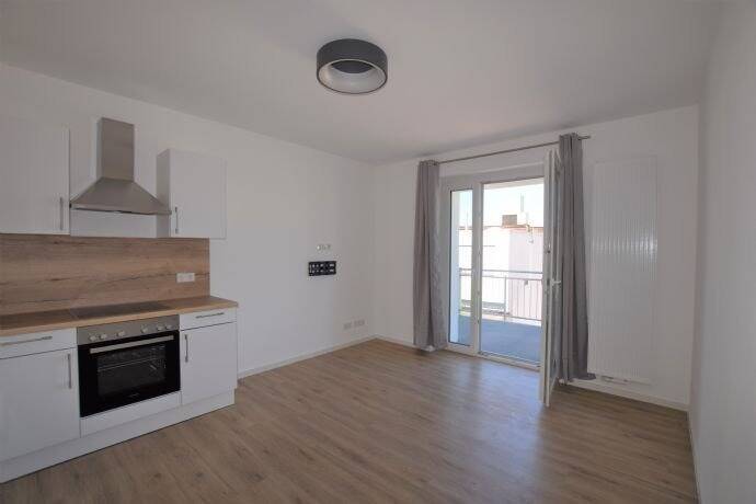 Moderne Wohnung mit Balkon, 33609 Bielefeld (Baumheide Innenstadt Schildesche)