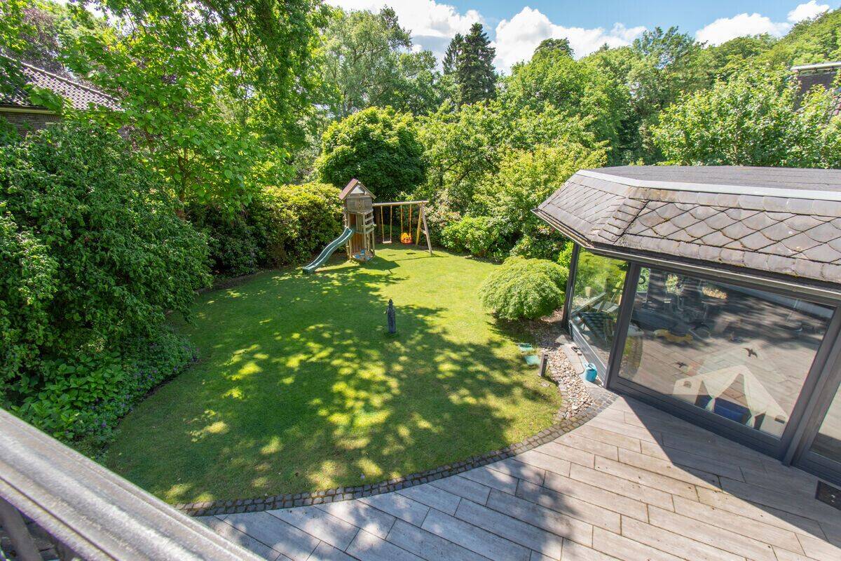 Großzügige Villa in Rahlstedt – Privates Wohnen mit Wellnessoase, 22143 Hamburg (Wandsbek Rahlstedt)