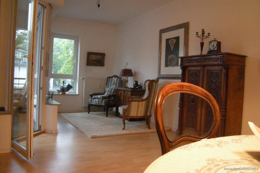 Sindelfingen – 2 ZW möbliert und ausgestattet Monatsweise zu vermieten – 2 room (1 br) apartment furnished and equipped on monthly base 350 Woche 1000, 71063 Sindelfingen