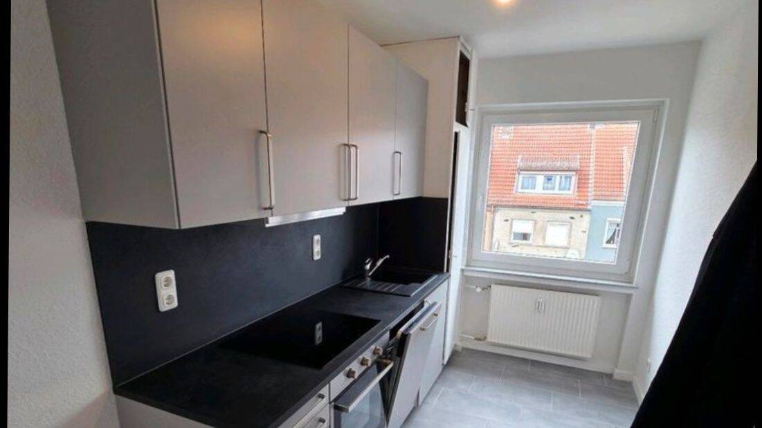 Neuwertige 2 Zimmerwohnung EBK Badezimmer Sonnenbalkon top, 28239 Bremen (Gröpelingen Ohlenhof Oslebshausen)