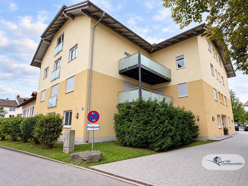 Ihr Zuhause mit Gartenanteil – gepflegte 3-Zimmer-Erdgeschosswohnung, 84539 Ampfing
