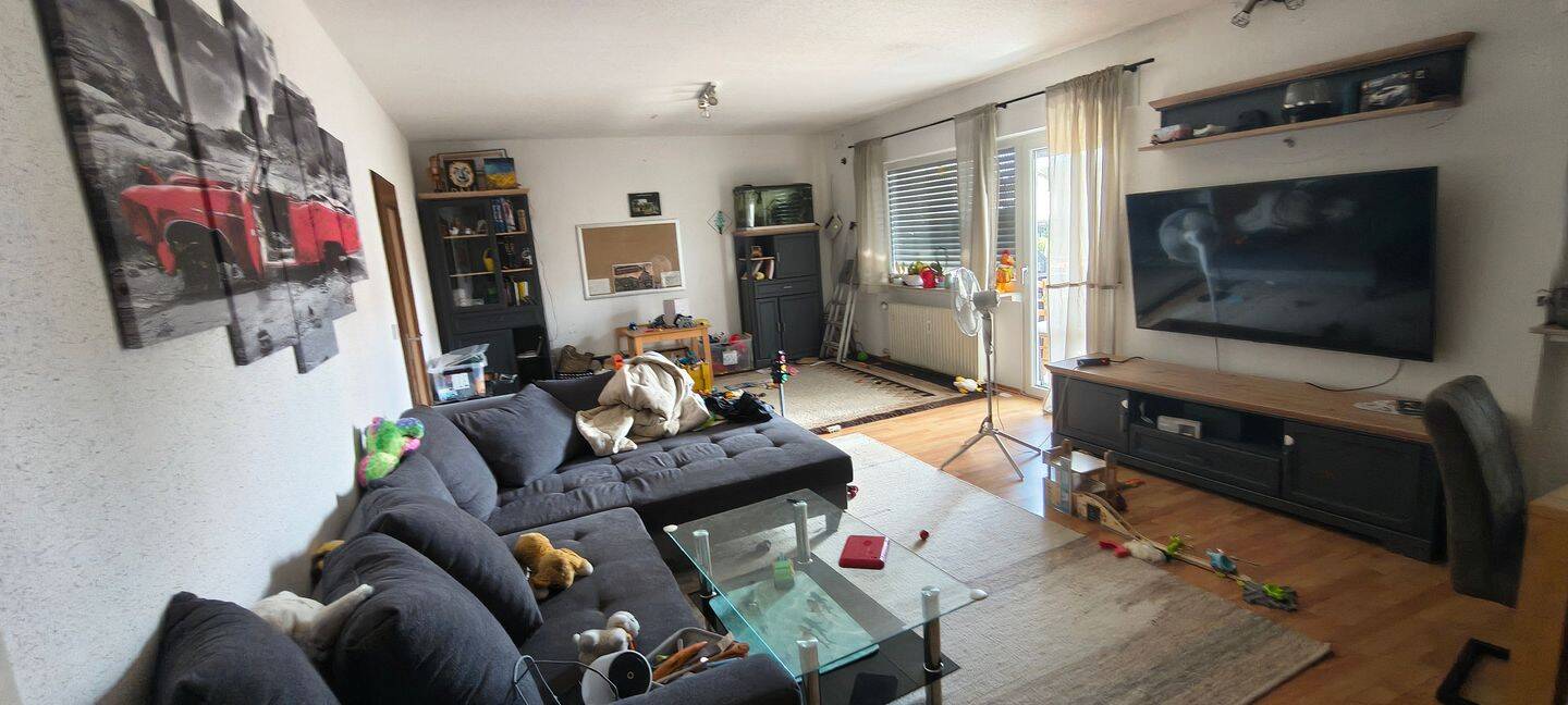 Lichtdurchflutete 4 Zimmer Wohnung mit großem Balkon!, 64646 Heppenheim (Bergstraße)
