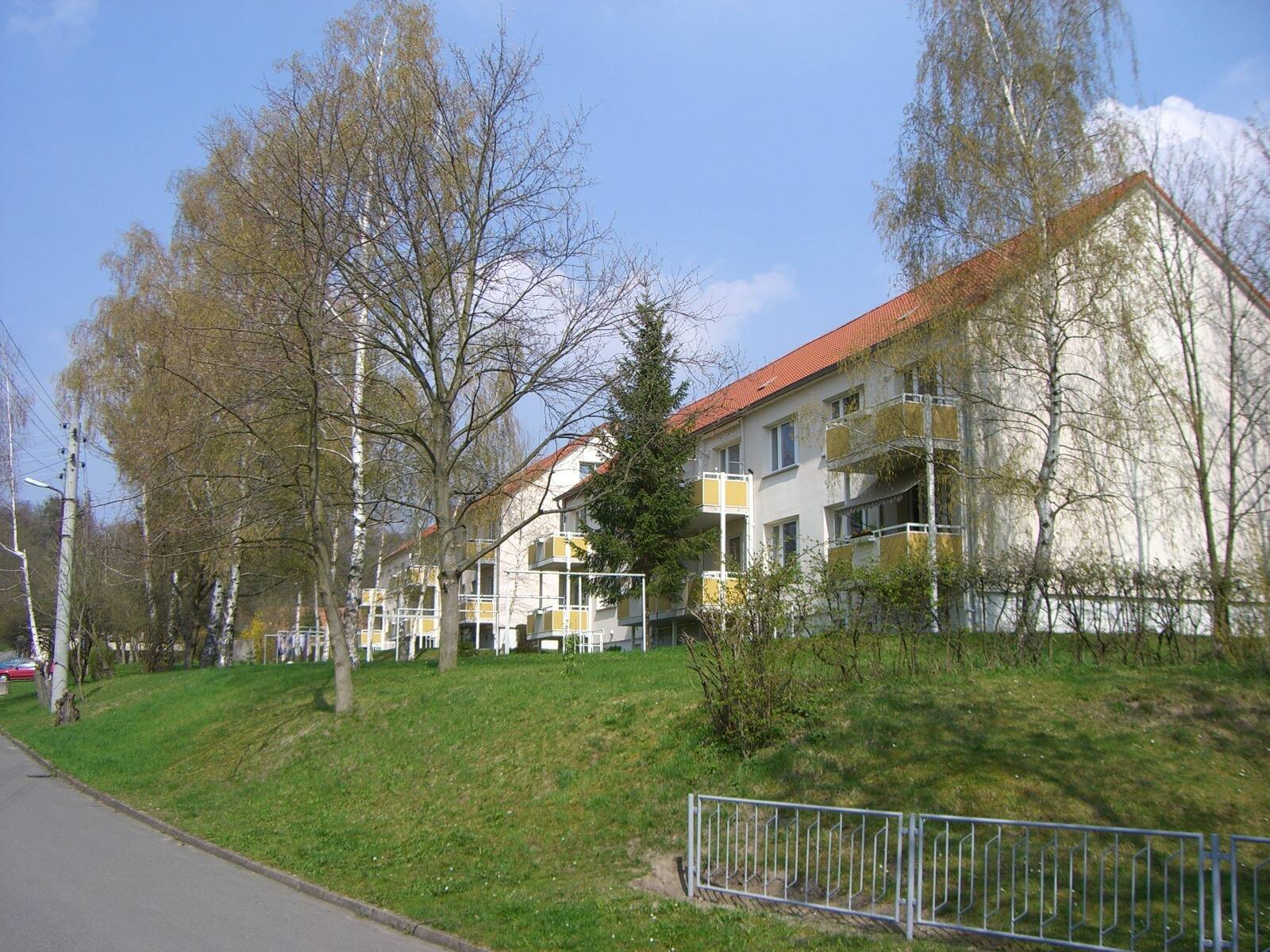 Kölleda OT Beichlingen / 4-Raum-Wohnung mit 1 Balkon, Straße des Friedens 75, 99625 Kölleda