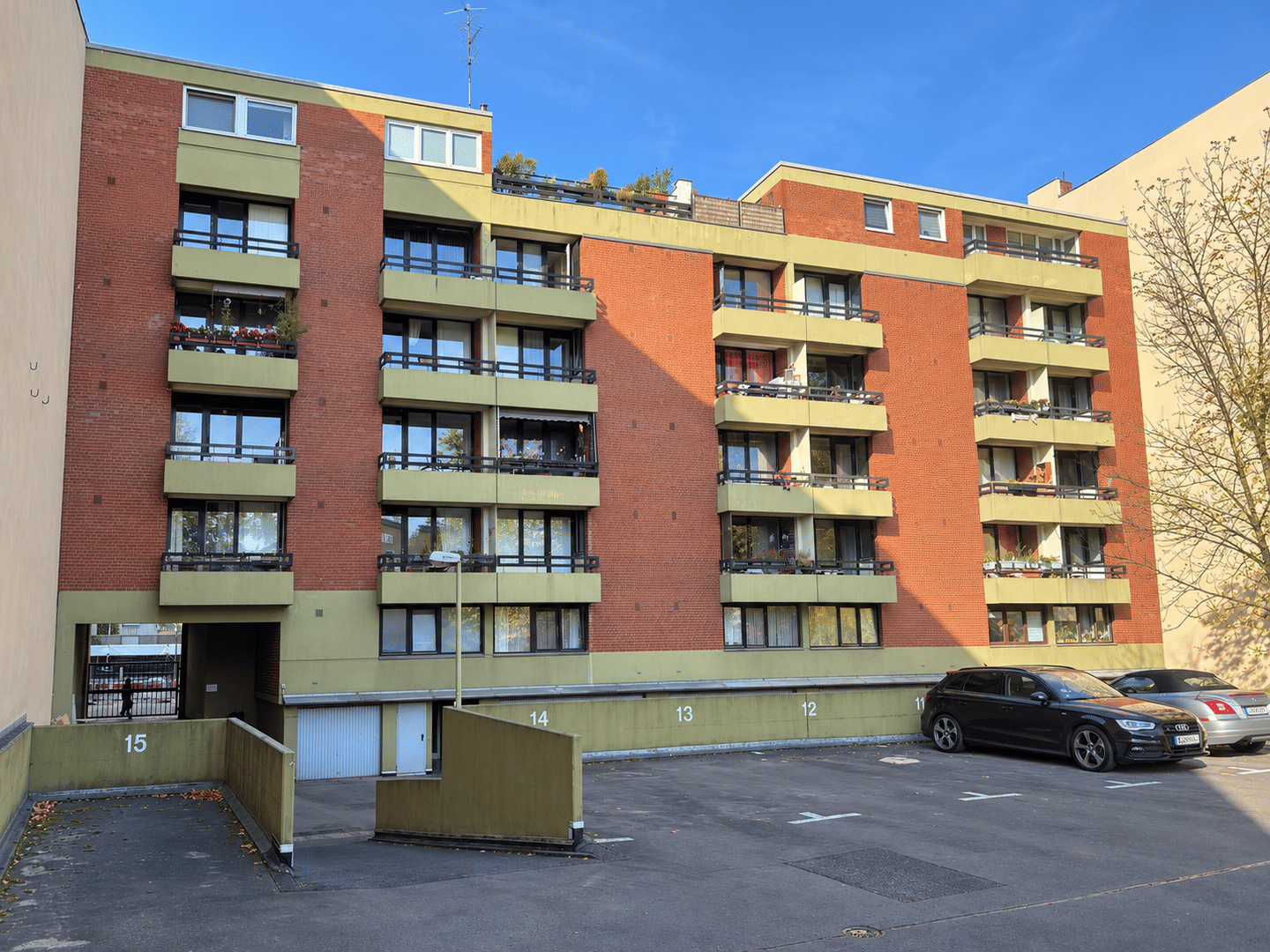 Studio-Apartment mit Balkon in idealer Südwest-Ausrichtung, 10587 Berlin (Charlottenburg-Wilmersdorf Charlottenburg)