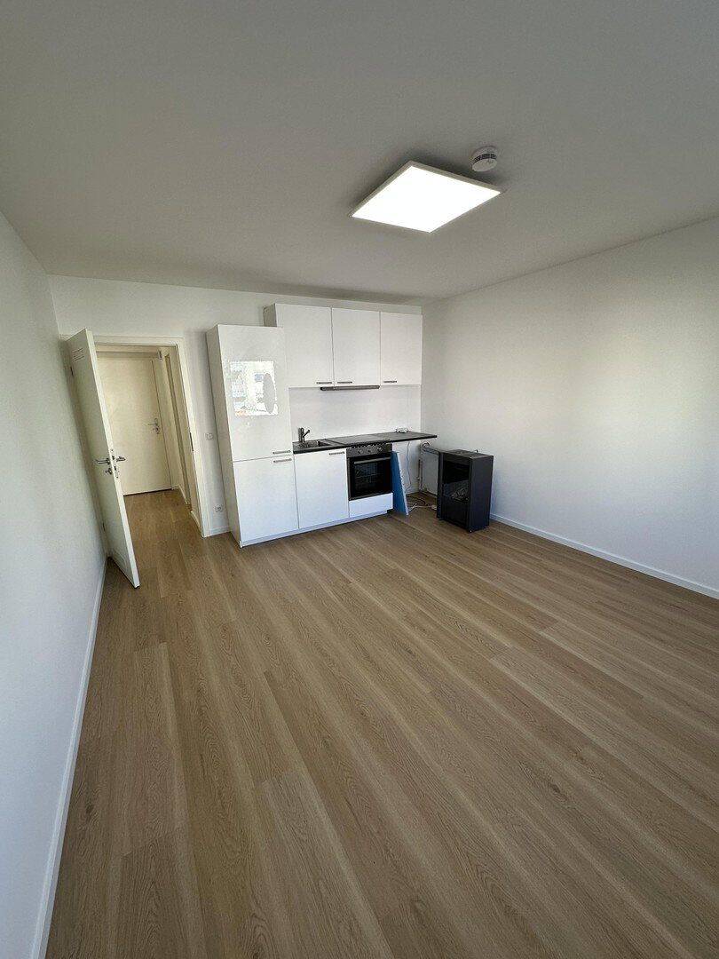 Wunderschön renovierte 2 ZW inkl. EBK und Keller, 90489 Nürnberg (Gärten bei Wöhrd Rennweg Veilhof Wöhrd)