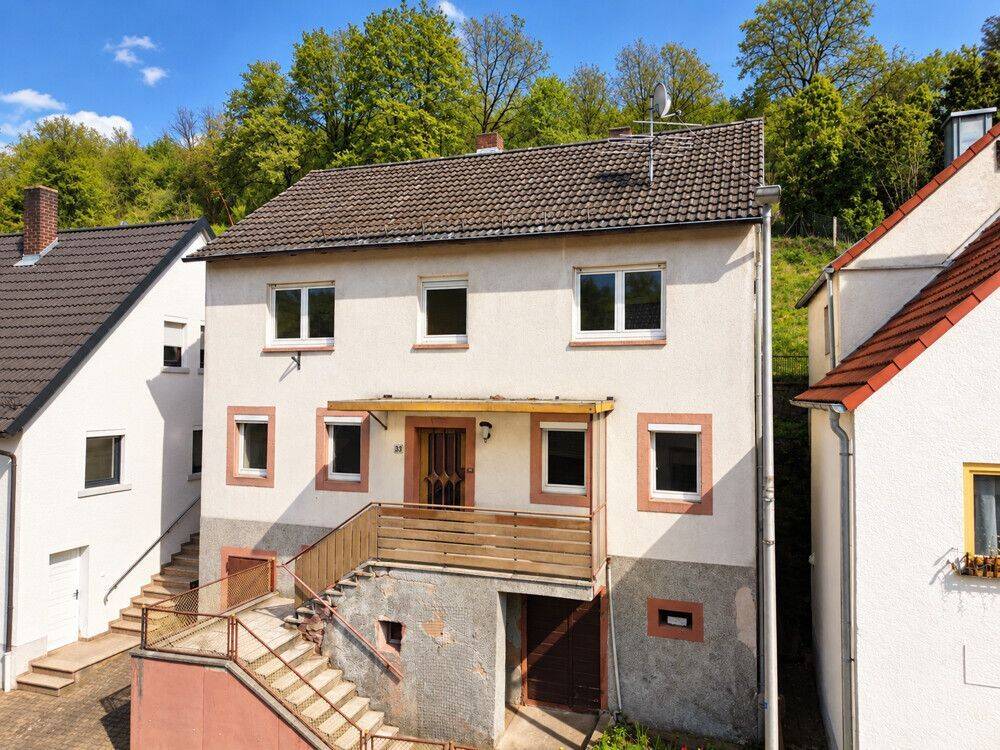 Erschwingliches Einfamilienhaus mit Garten … ideal für Handwerker!, 63863 Eschau