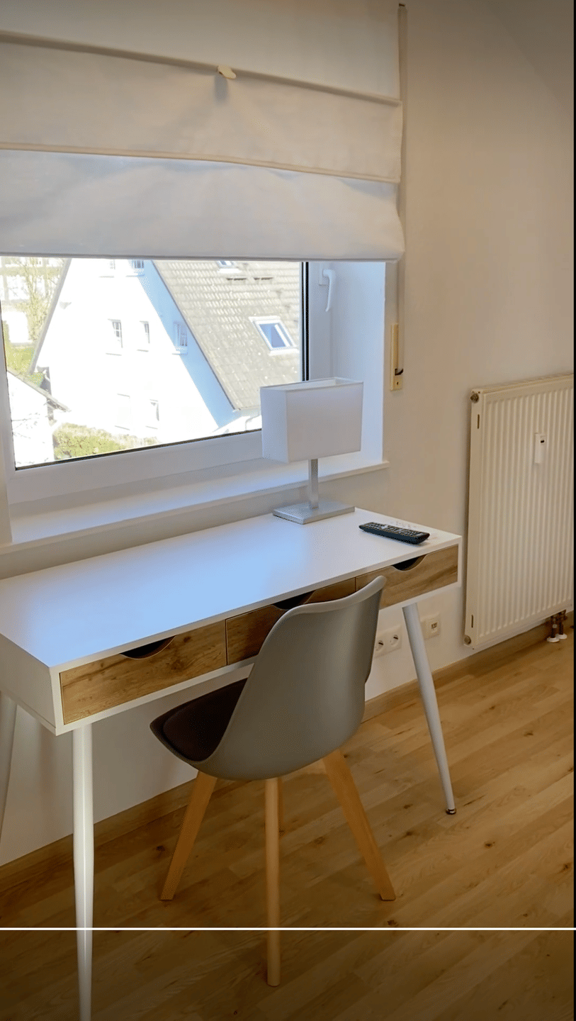 Modernes möbliertes WG-Zimmer mit eigenem Bad & Balkon, 53343 Wachtberg
