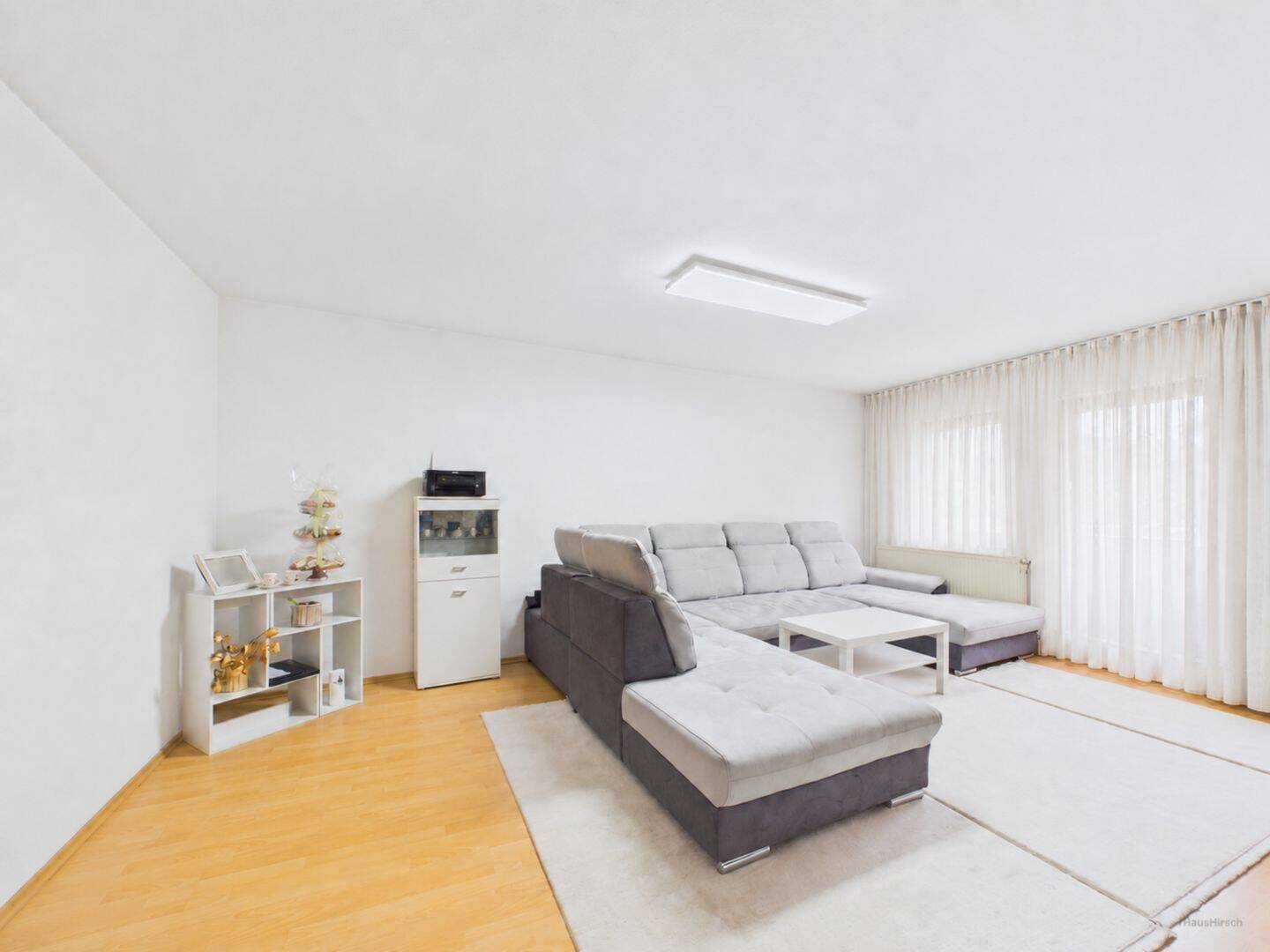 Modernisierte 3-Zimmer-Wohnung mit Balkon, Aufzug und attraktiven Zusatzangeboten, 71686 Remseck am Neckar