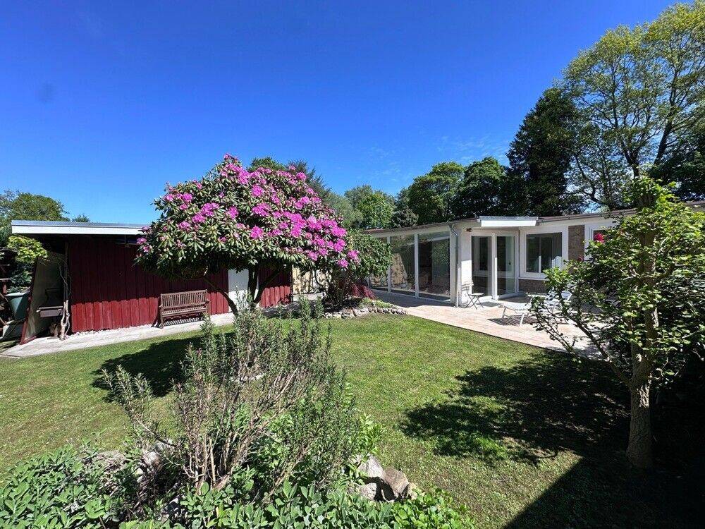 Zeitgemäßer 4 Zimmer – Bungalow mit Wintergarten für ebenerdiges & ruhiges Wohnen, 22547 Hamburg (Altona Bahrenfeld Eidelstedt Lurup)