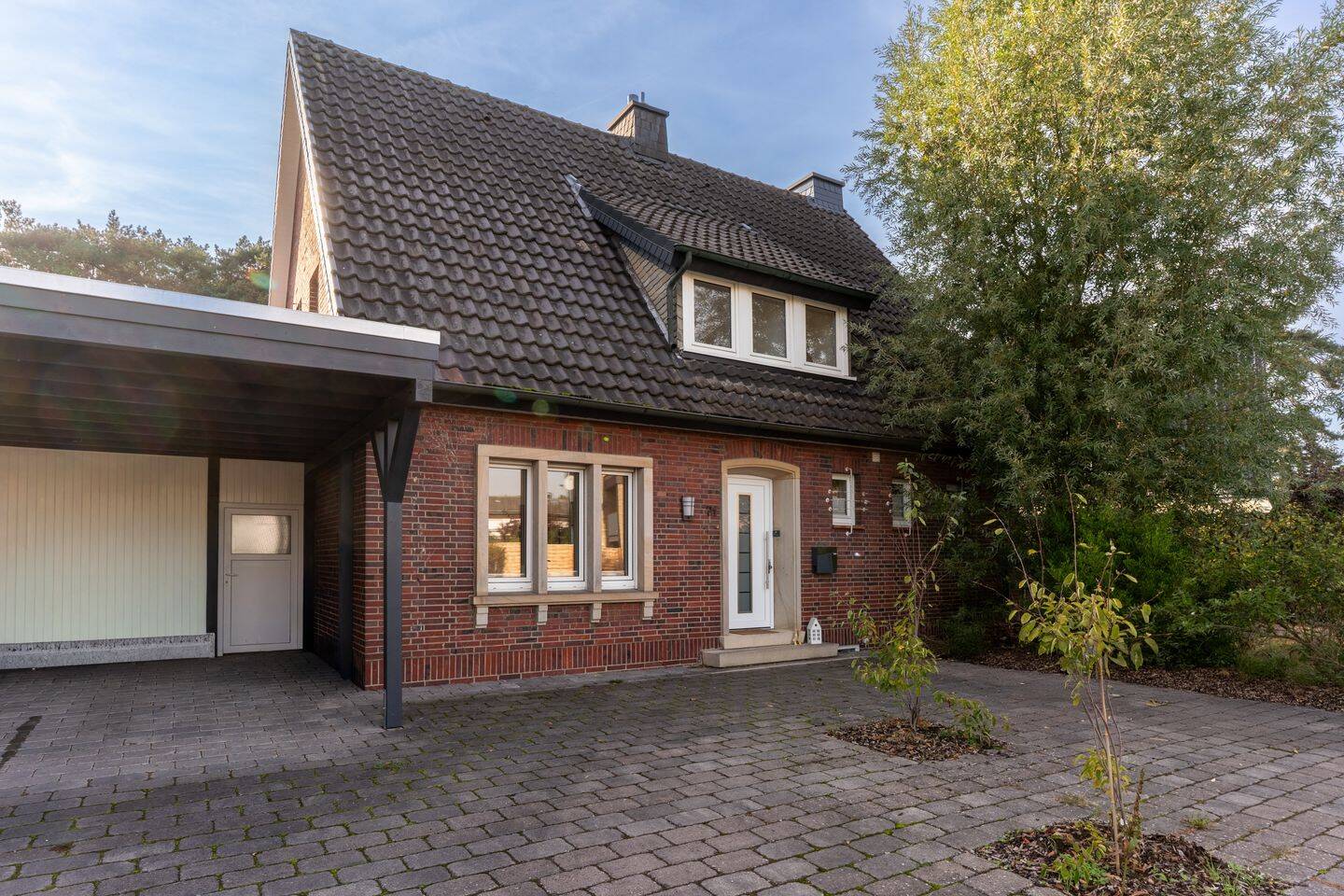 Freistehendes Einfamilienhaus mit Garten in ruhiger Wohnlage von Harsewinkel, 33428 Harsewinkel